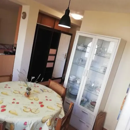 Studio Smokva Apartment Tkon